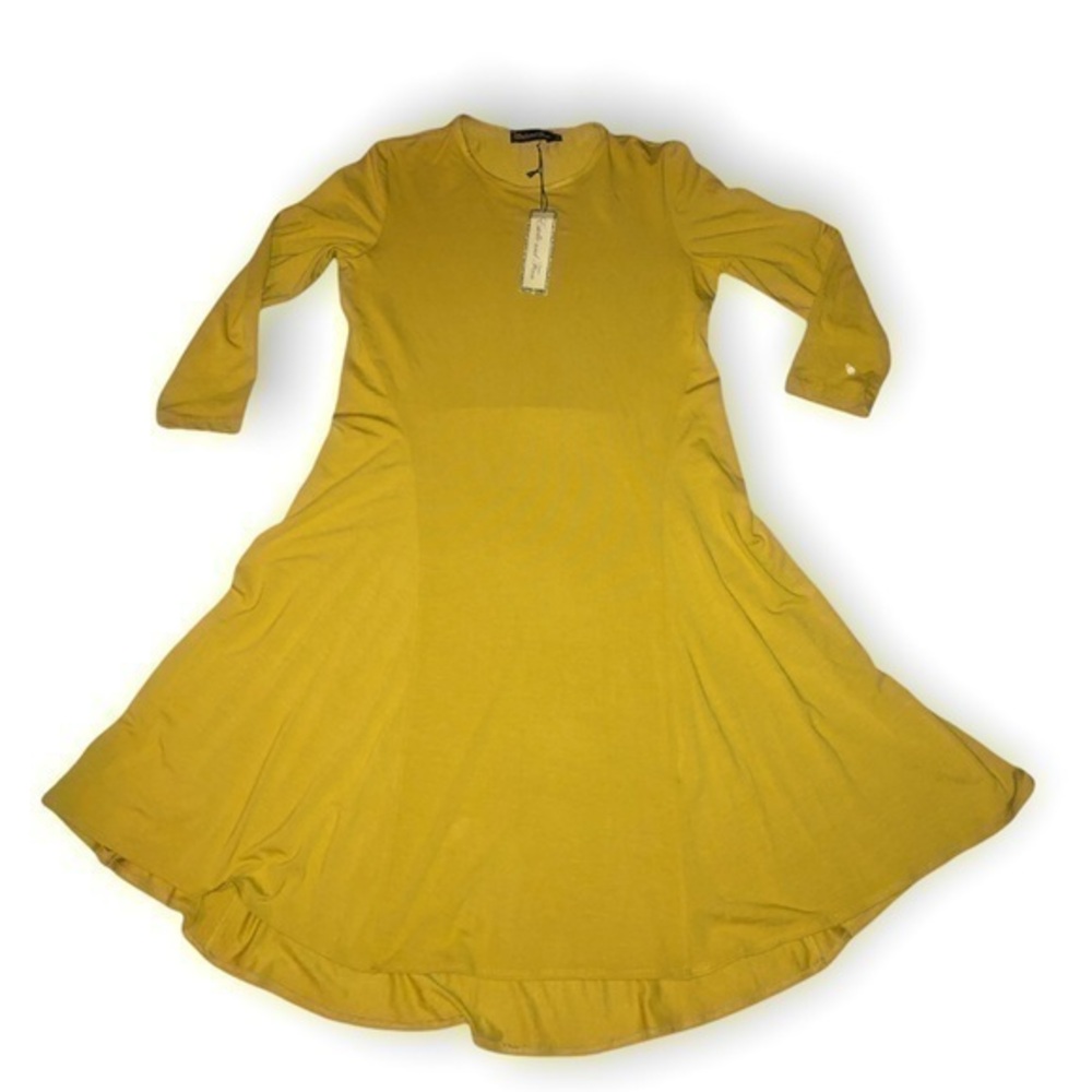 Estelle and Finn yellowish lime green dress NWT